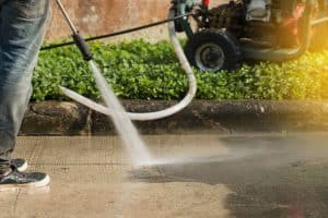 pressure cleaning a driveway